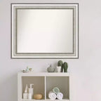 Specchio da parete rettangolare incorniciato 33" x 27" – Argento spazzolato