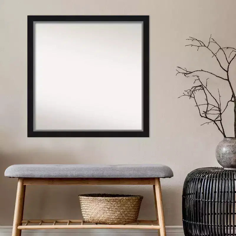 Specchio da parete quadrato con cornice stretta nera e argento da 29" x 29"