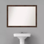 Specchio da parete rettangolare per bagno da 41" x 30" con cornice stretta marrone