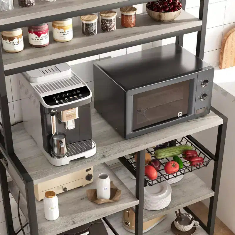 Scaffale da cucina a 6 livelli con prese di corrente integrate