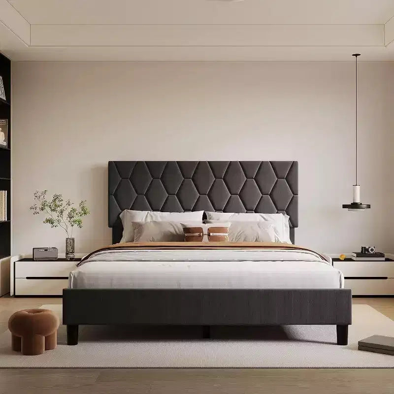 Letto imbottito con piattaforma - Queen Size con testiera e doghe in legno