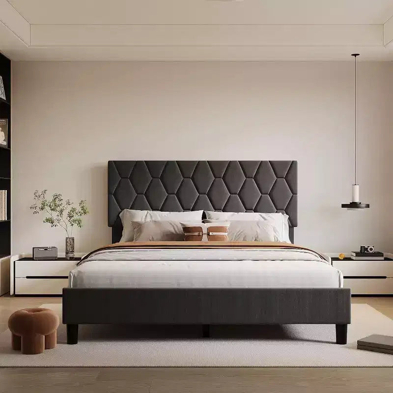 Letto imbottito con piattaforma - Queen Size con testiera e doghe in legno