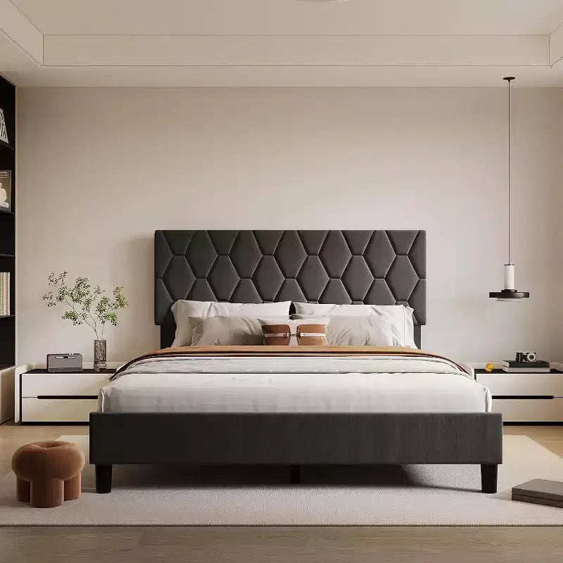 Letto imbottito con piattaforma - Queen Size con testiera e doghe in legno