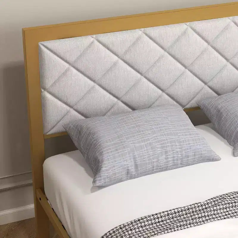 Struttura Letto in Velluto con Testiera Trapuntata e Contenitore Sottopiano