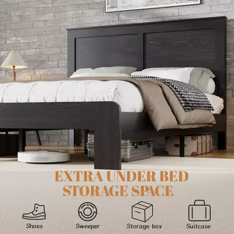 Letto con piattaforma industriale in legno con testiera