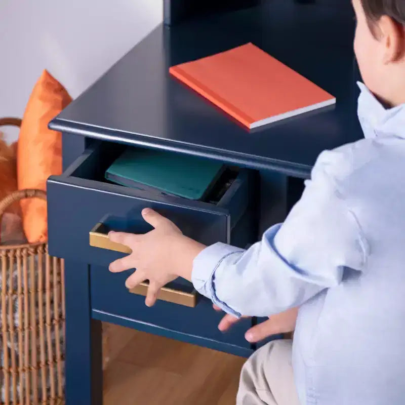 Set Scrivania e Sedia per Bambini con Credenza – Tavolo da Studio in Legno con Cassetti e Ripiani Contenitori